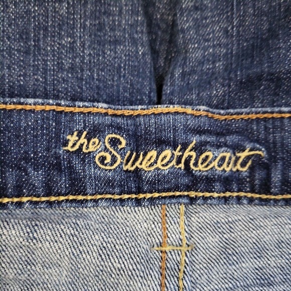 Old Navy Women's Size 8 The Sweetheart Jean Bootcut Medium Wash‎ Denim - Picture 8 of 10